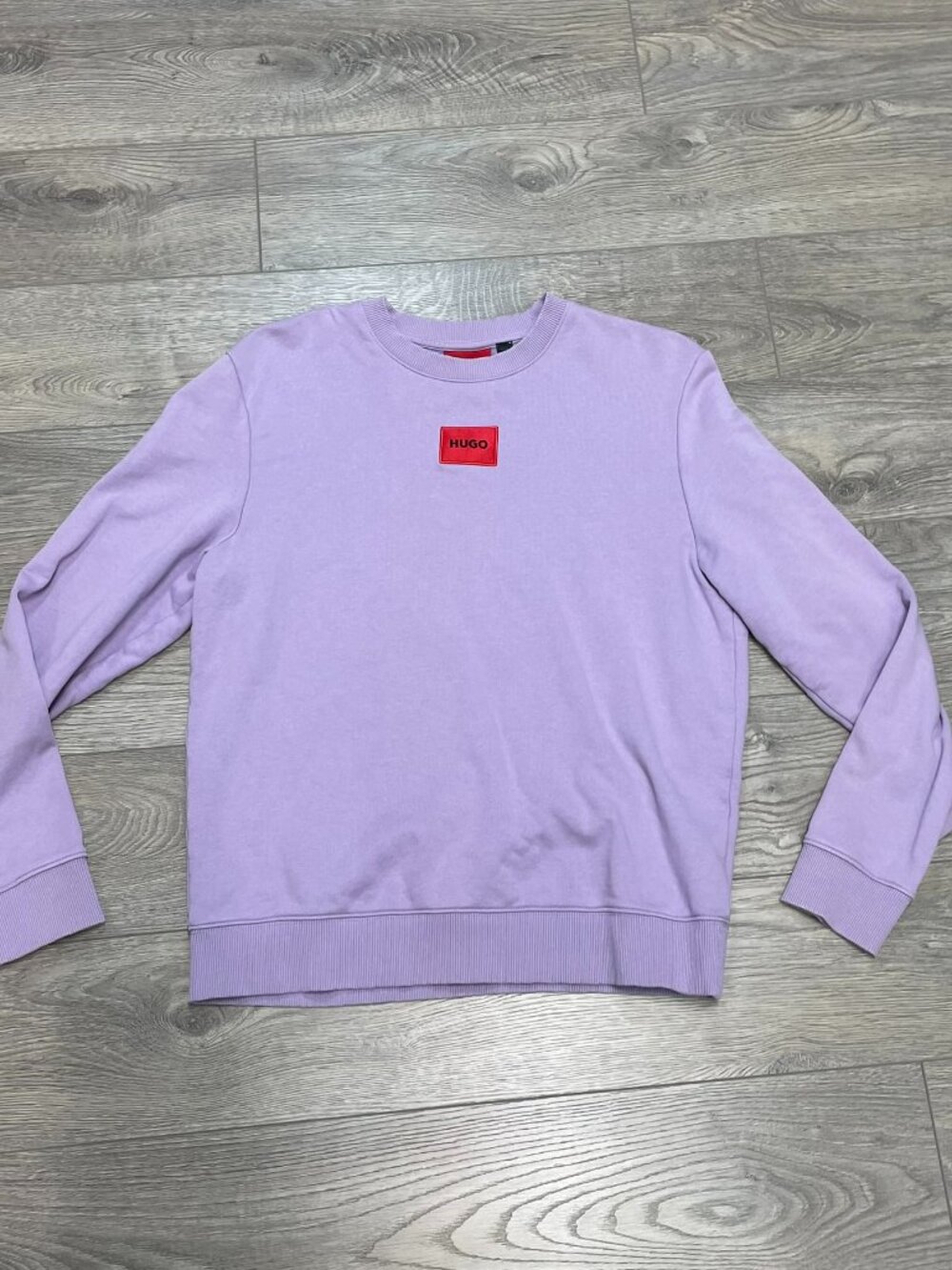HUGO Hugo Boss Red Box Logo Purple Crewneck Sweatshirt Lilac Lavender Size Small